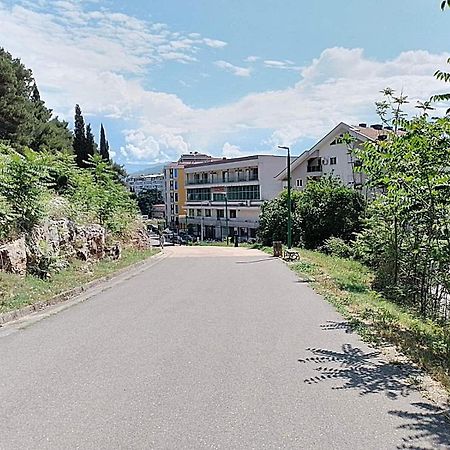 Aga Apartman Podgorica Exterior foto
