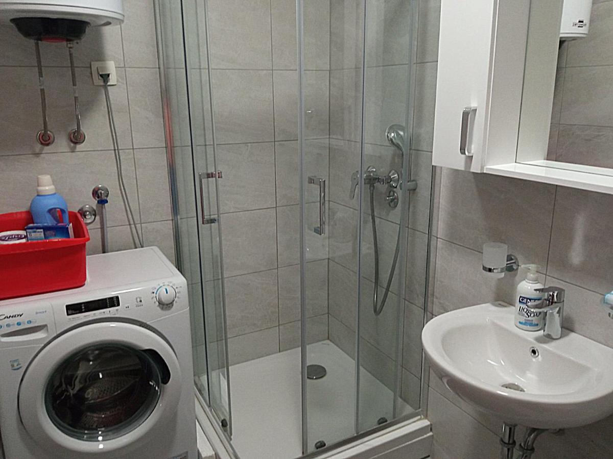 Aga Apartman Podgorica Exterior foto