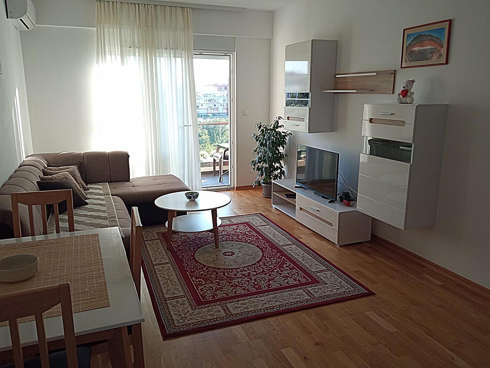 Aga Apartman Podgorica Exterior foto